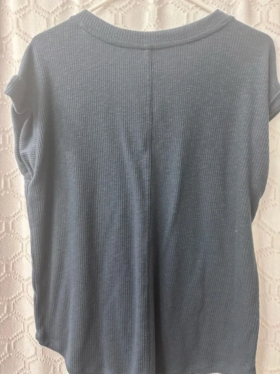 Maurices 24/7 Berkley V Neck Navy Tee - Picture 2 of 4